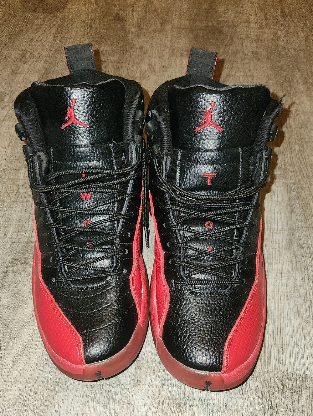 Jordan 12 Retro Black and Red Flu Game